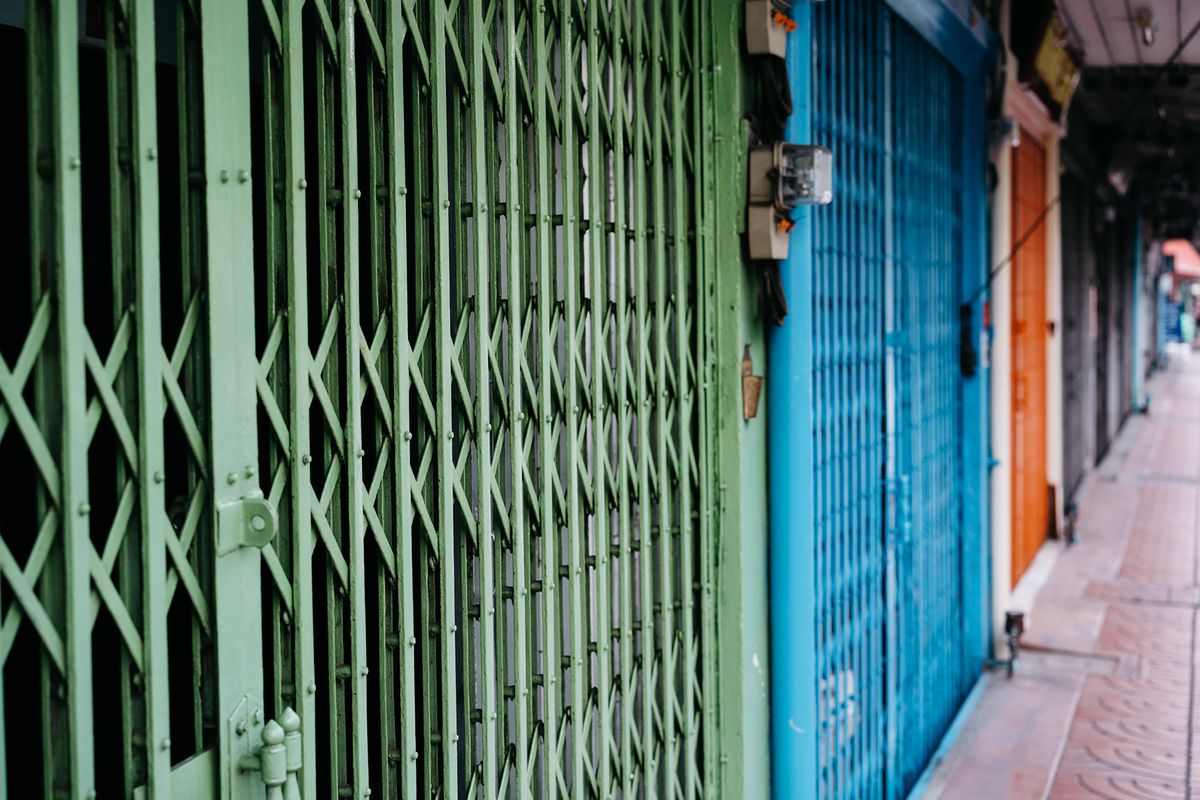 Collapsible & Sliding Gates  thumbnail 3